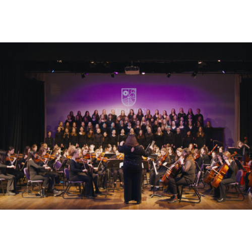 Redmaid's High Community Voice's Choir